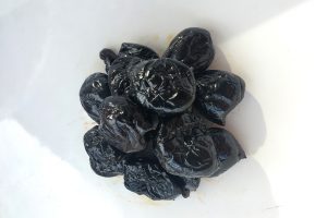 aceitunas negras marroquinas